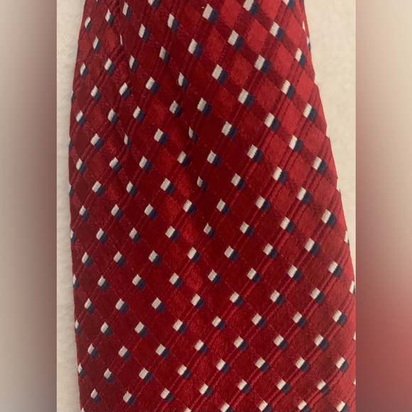 Classic Red and Yellow Patterned Ties - Picture 4 of 16